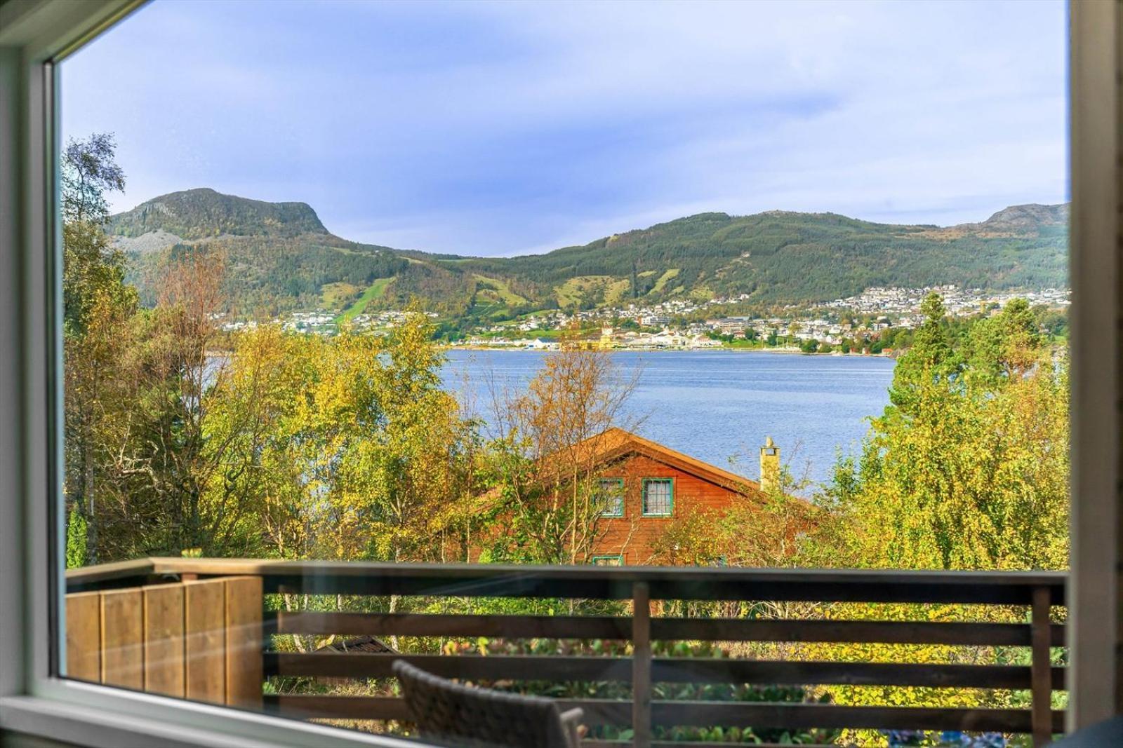 Charming House Located By The Fjord With The Pultpitrock Within Short Distance Villa Jørpeland Exteriör bild